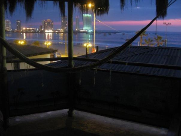 Backpacker's Hostel Iquique Extérieur photo